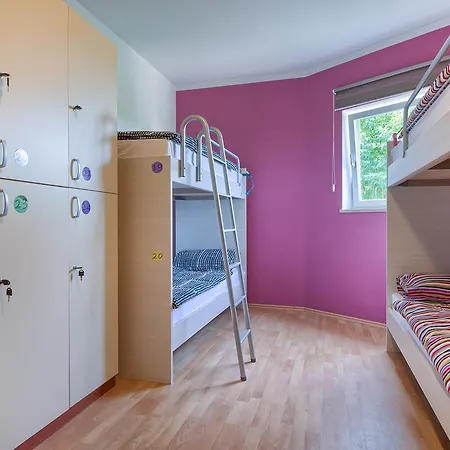 ホステル Step2 プーラ